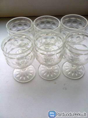 Stikliukų komplektas 6 vnt -5 €