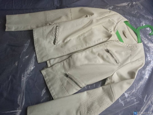 Stilingas moteriškas švarkelis