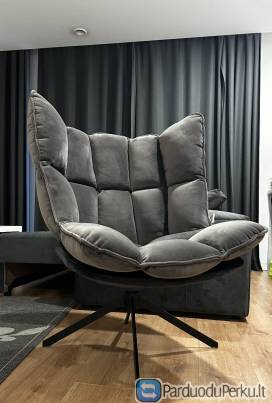 Stilingas Pilkas Veliūro Fotelis iš "Ricco Home"