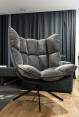 Stilingas Pilkas Veliūro Fotelis iš "Ricco Home"