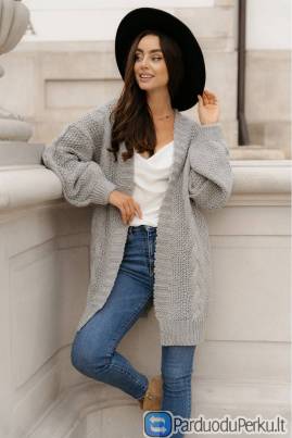 Stilingi nauji kardiganai