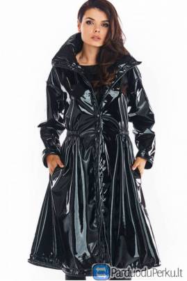 Stilingi nauji paltai