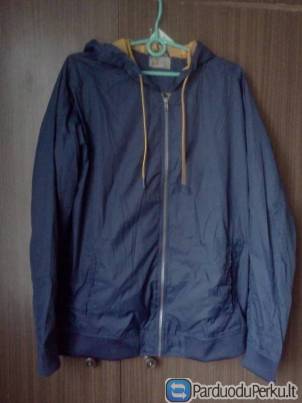 Striukė mėlynos spalvos