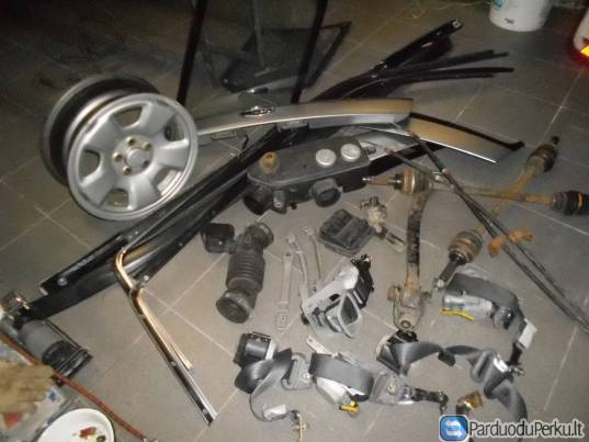 Subaru Forester 2006 dalimis