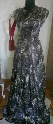 suknele isleistuvems vestuvems