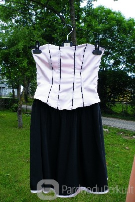 Suknelė išleistuvėms