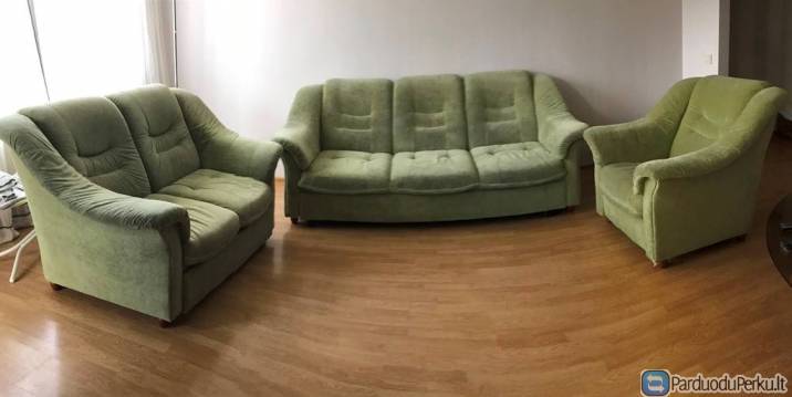 Svetainės minkšti baldai