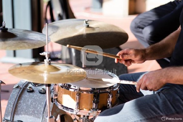 Tikra Muzika - Profesionalių muzikantų paslaugos