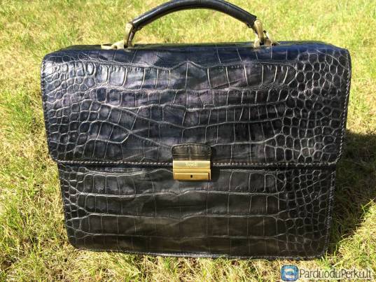 Tikros odos "tonelli"itališka rankinė