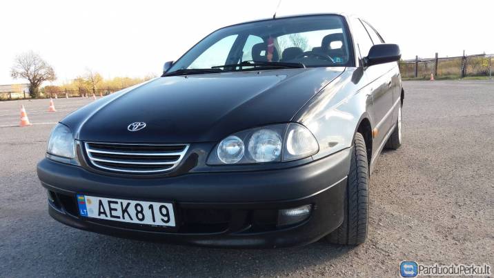 TOYOTA AVENSIS, 1,6 l, Sedanas, Šiauliuose