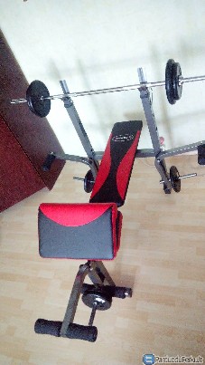 Treniruociu suolelis + stanga su svoriais