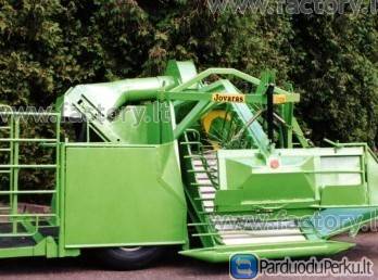 Uogų skynimo kombainas USK-1 JOVARAS