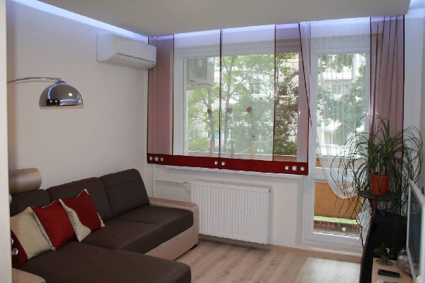 UŽUOLAIDOS romanetės širmos lovatiesės roletai