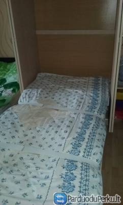 Vaikų kambario baldų komplektas.