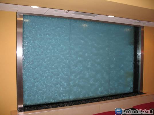 Vandens siena krioklys tropinis grožis