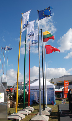 Vėliavų stiebai, priedai, dalys, Flagmore group