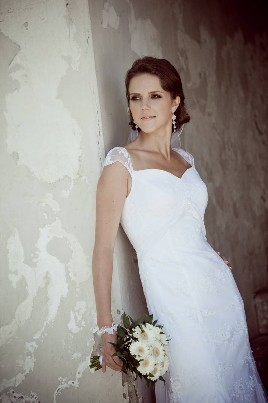 Graži vestuvinė suknelė.