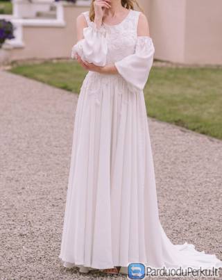Vestuvinė suknelė (S/M dydis). Susideda iš 2 dalių.
