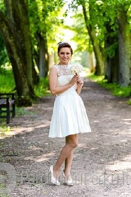 Vestuvinė suknele(trumpa)