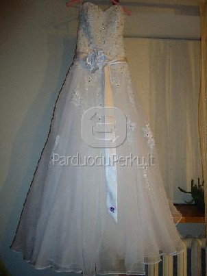 VESTUVINĖ SUKNELĖ