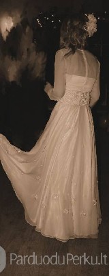 Vienetinė vestuvinė suknelė