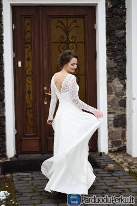 Vienetinė vestuvinė suknelė