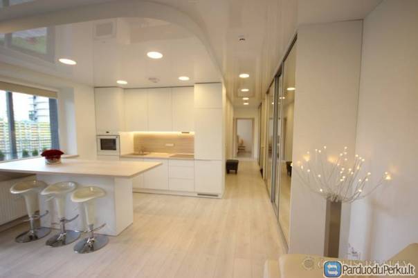 Vilnius, Baltupiai, Kazio Ulvydo g., 3 kambarių butas