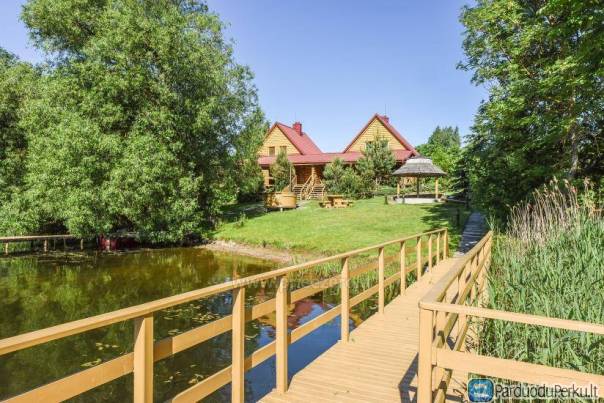 Vilnojos sodyba ant ežero kranto-pirtis,kubilas