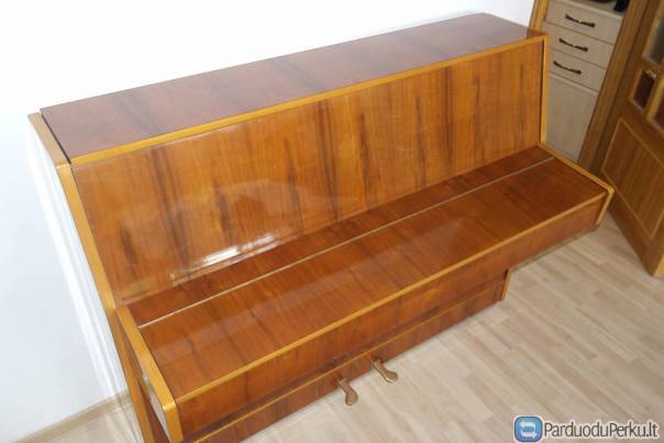 Vokiskas pianinas Rich.Weber