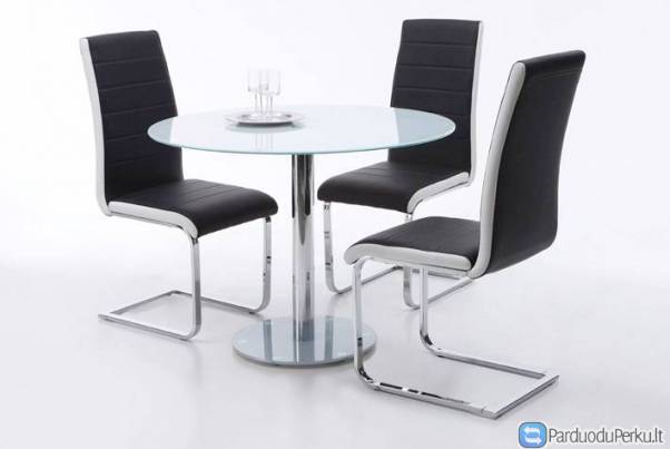 Vokiškos kėdės "Toma".