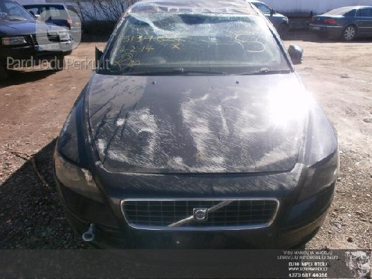 VOLVO S40 2006 1.8 BENZINAS MECHANINE SEDANAS 4_5D EN JUODA 