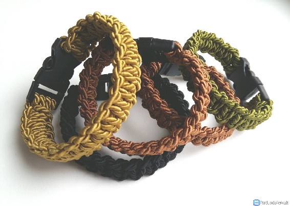 Vyriškos apyrankės, pintos iš virvelių