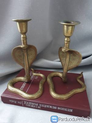 Žalvarinės žvakidės