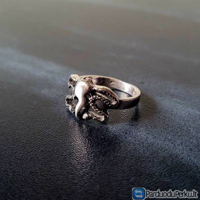 Žiedas su gyvatėmis ir ugnimi – Naujas